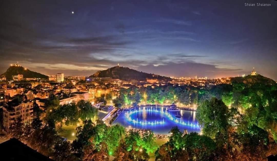 Guest Rooms Super Center Plovdiv Perfect Location المظهر الخارجي الصورة